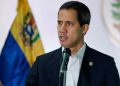 Juan Guaidó denunció hostigamiento de fuerzas especiales en su casa