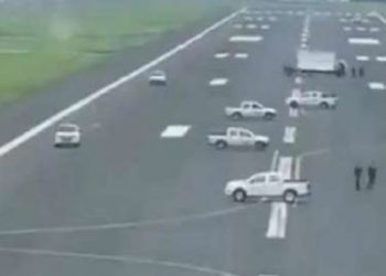 Con obstáculos sobre la pista Ecuador evitó que un vuelo procedente de Madrid aterrizara en Guayaquil