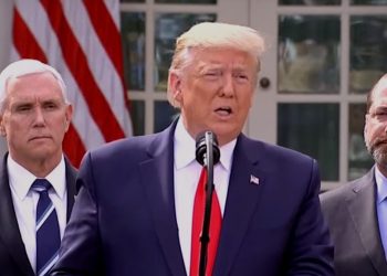 Presidente Donald Trump decreta el estado de emergencia nacional