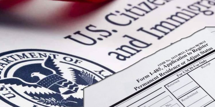 Gobierno de Trump abre sitio de internet para denunciar fraudes de inmigración