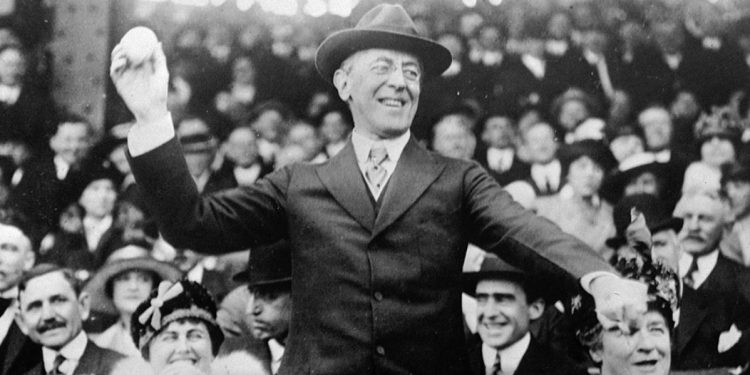 Medidas tomadas por Woodrow Wilson durante Primera Guerra Mundial son aplicables para Trump