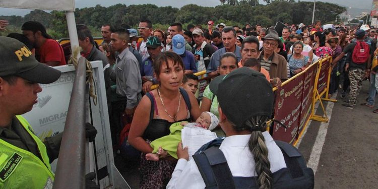 La pobreza extrema se dispara en Venezuela: llegó al 87%