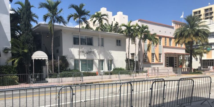 Las pequeñas empresas hispanas de Florida son las más amenazadas por la pandemia