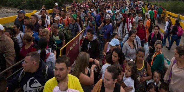 Gobierno de Estados Unidos insta al régimen de Maduro a que acepte el ingreso de ayuda internacional