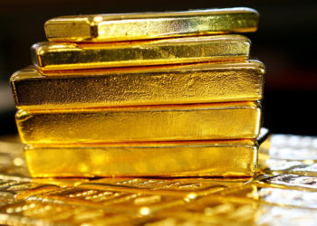 Experto en metales preciosos asegura que el oro es "una cobertura perfecta contra todos los riesgos en el sistema financiero actual"