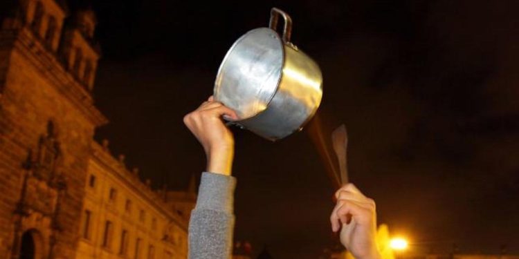 ¡Por hambre! Cacerolazo a dictadura cubana