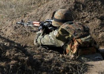 Militares de Armenia violaron el armisticio varias veces al día