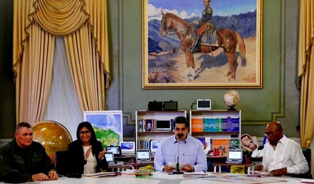 The Washington Post asegura que Venezuela se queda sin gasolina y Maduro sin alternativas