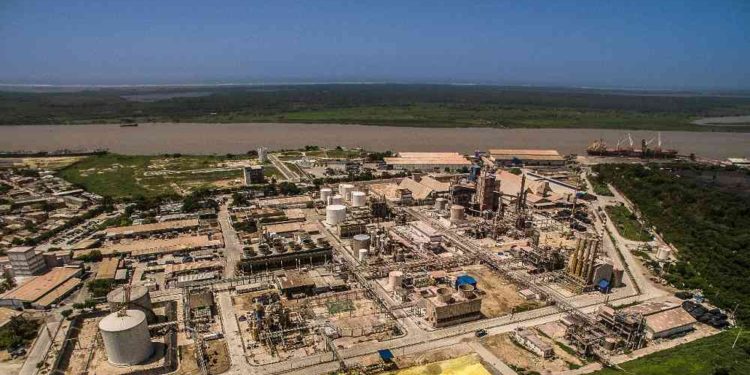 ¿Qué hace Guaidó con las finanzas de la empresa Monómeros en Colombia?