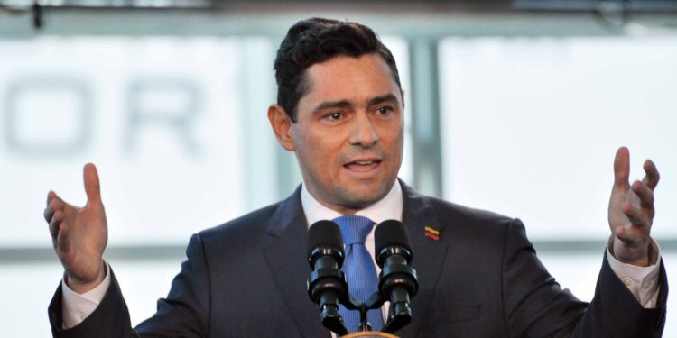 Exclusiva: Vecchio confirma que hay contactos con el ejército para una transición en Venezuela