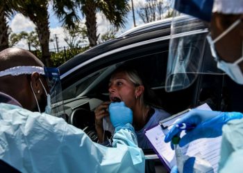 ¡Florida se prepara para peores condiciones!  12.350 contagiados y 221 decesos por coronavirus