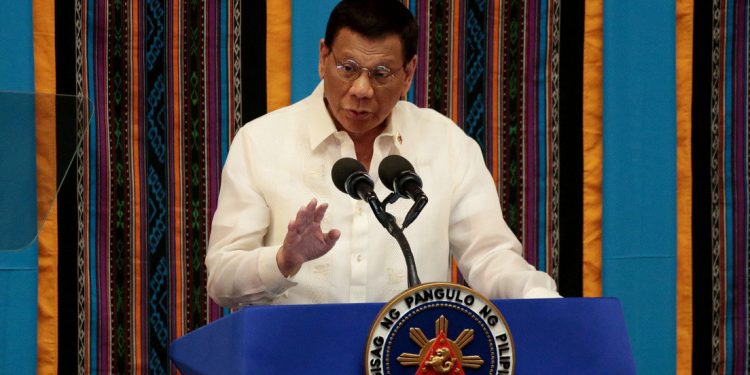 Cuando la represión pretende matar al hambre: Presidente filipino ordenó disparar contra quienes infrinjan la cuarentena