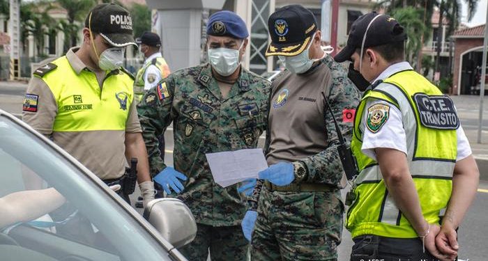 Desesperación en Ecuador: En Guayaquil primero colapsaron las emergencias, luego las funerarias