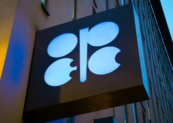 EEUU desaprueba recorte de producción de petróleo propuesto por Rusia y Arabia Saudita