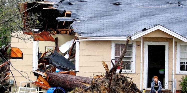 Temporada de tornados y tormentas llega a EEUU en plena crisis del coronavirus