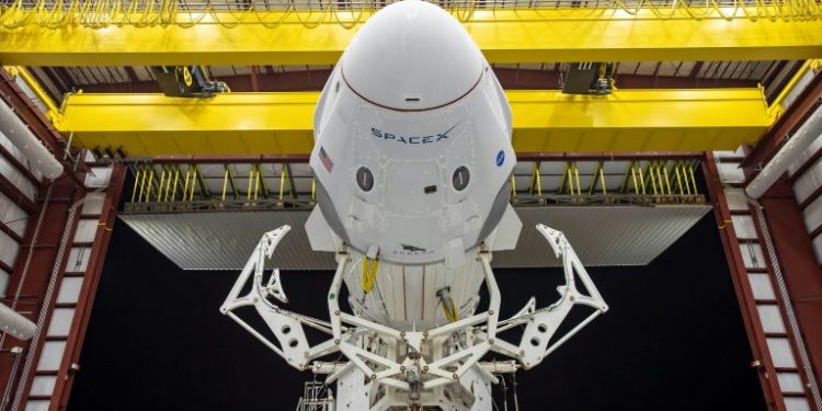 Empresa aeroespacial SpaceX está lista para enviar astronautas al espacio por primera vez
