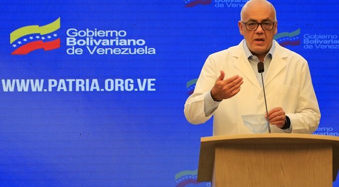 Régimen de Maduro culpó a médicos por avance del coronavirus en Venezuela