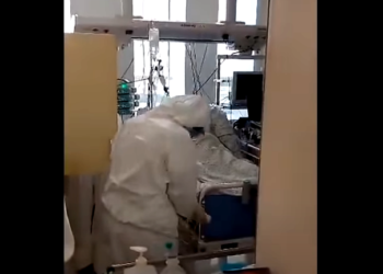 Experto afirma que la cifra real de muertos en Rusia por Covid-19 podría ser cuatro veces mayor que la oficial