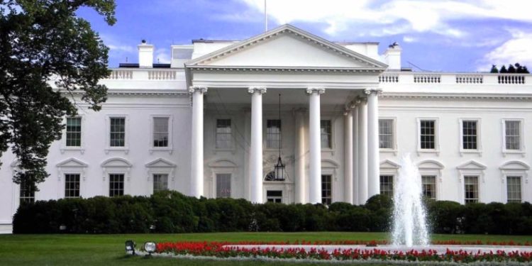 EEUU alerta que está monitoreando cualquier amenaza potencial a la seguridad del presidente Guaidó