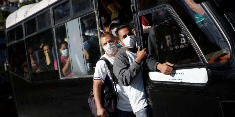 ¡Extrema preocupación! Universidad Johns Hopkins y Human Right Watch solicitan ayuda urgente para Venezuela