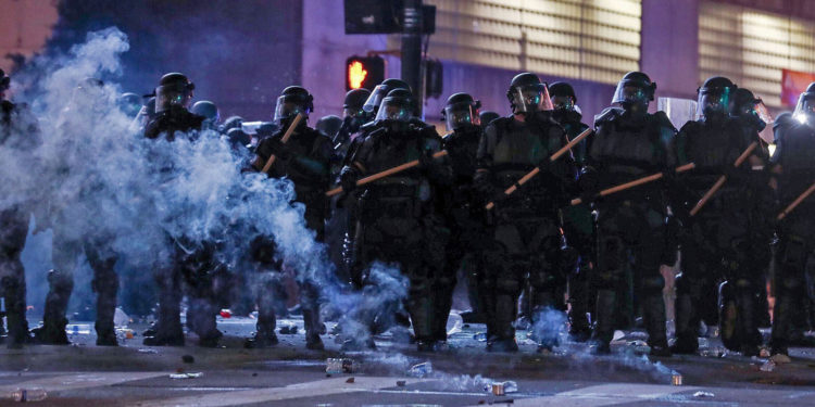 ¡Decretado Estado de Emergencia en Georgia! Violentos disturbios  por muerte de George Floyd