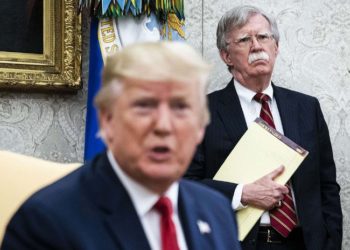 Juez aprobó publicación de las memorias de Bolton y Trump reacciona con amenazas
