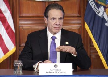 ¡Vuelve el coronavirus a NY! Cuomo amenazó con cerrar Manhattan y los Hamptons