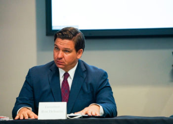 DeSantis recauda fondos para Trump antes de que inicien los eventos de Florida