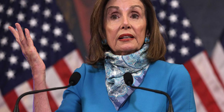 Nancy Pelosi tendría la palabra final para que salga pronto el segundo cheque