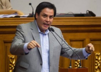 Carlos Paparoni dice que el régimen de Maduro "pretende convertir a Venezuela en una base militar iraní"