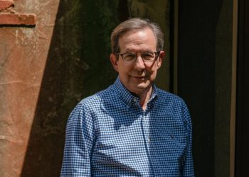 El moderador Wallace es el reto de Trump