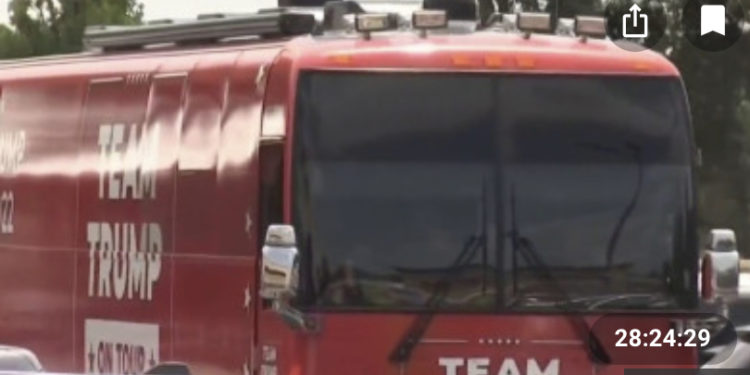Camión pro reelección de Donald Trump recorre Texas
