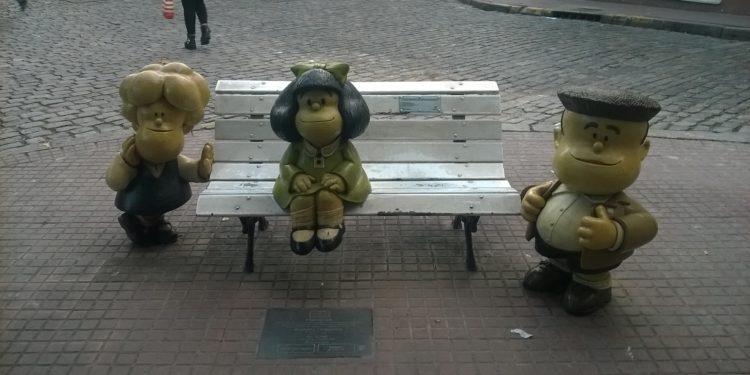 Quino marcó un hito con Mafalda, la niña contestataria