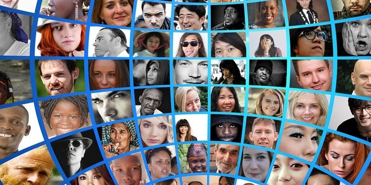 Desde Florida: El Paracaidista relanza su plataforma digital