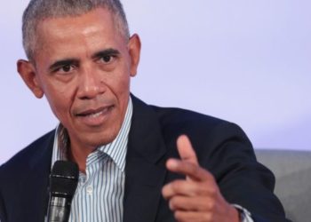 Obama: "Tenemos un presidente que sugirió vender Puerto Rico"