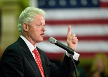 Bill Clinton también baja a Florida
