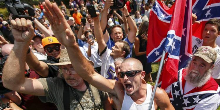 Supremacistas: fascistas de derecha o anarquistas de izquierda