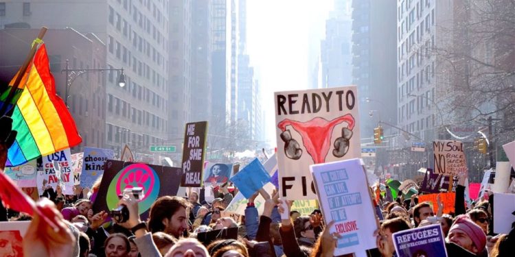 La Marcha de las Mujeres deja huella en la ruta electoral