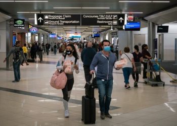 ¿Por qué recomiendan no viajar en Thanksgiving?