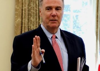 Tom Donilon sería el Jefe de la CIA en gobierno de Biden