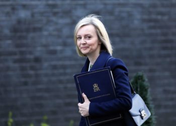 Liz Truss rival de Rishi Sunak por el puesto de Boris Johnson