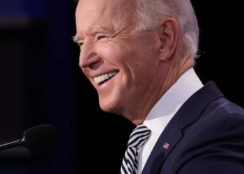Pareja Biden recibió vacuna contra el COVID-19