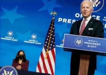 Biden organiza ceremonia para honrar a fallecidos por COVID-19