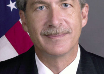 Quién es William Burns, el diplomático experto en Rusia que Biden eligió como director de la CIA