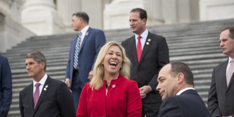 Escándalo en Washington por la representante republicana Marjorie Taylor Greene y su gusto por teorías conspirativas
