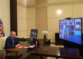 Putin firmó extensión del Tratado New Start de armas nucleares con EEUU