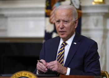Impuesto por Trump: Biden revoca veto a ingreso a migrantes por riesgo laboral