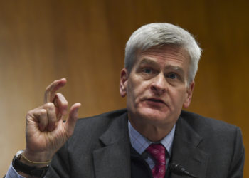 Bill Cassidy es el sexto republicano que se une al grupo que votó por la constitucionalidad del juicio político
