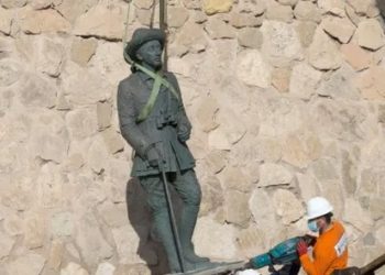España se deshizo de la última estatua pública de Francisco Franco