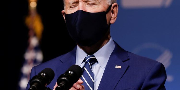 Biden pidió reforma de las leyes sobre la venta de armas de fuego al Congreso